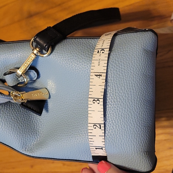 Satchel - Picture 8 of 8